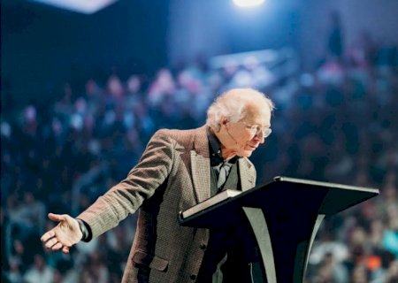John Piper explica através da Bíblia porque homossexualidade é pecado