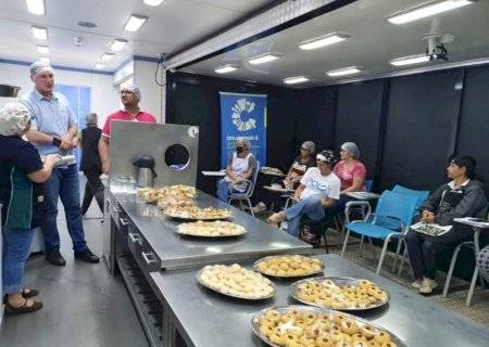 Semdes, Sebrae e Senai, promoveram nos dias 7 e 8 de abril o curso gratuito de introdução à panificação