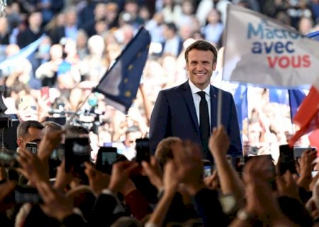 Macron é reeleito presidente da França