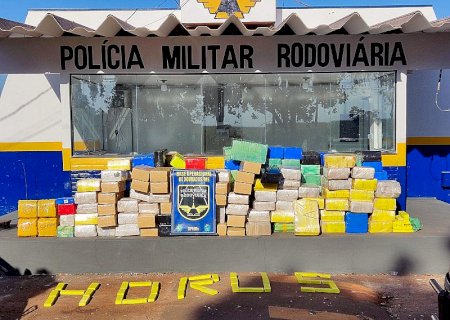 Caminhão baú é apreendido com mais de 5 toneladas de maconha em Dourados