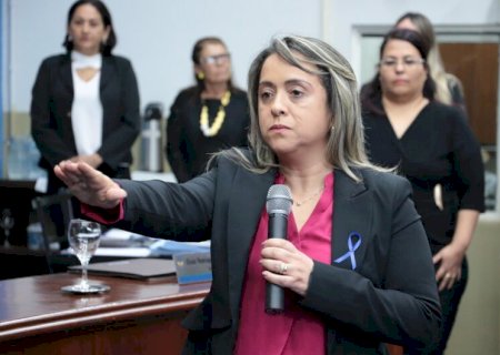 Vereadora Lia Nogueira segue internada.