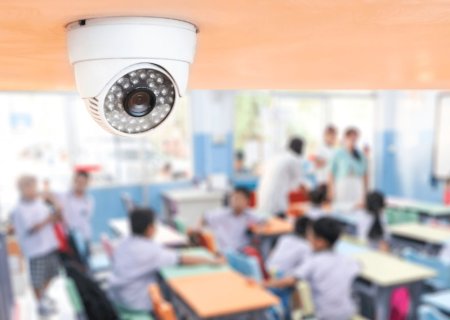 Aprovado projeto que prevê câmeras de monitoramento nas escolas