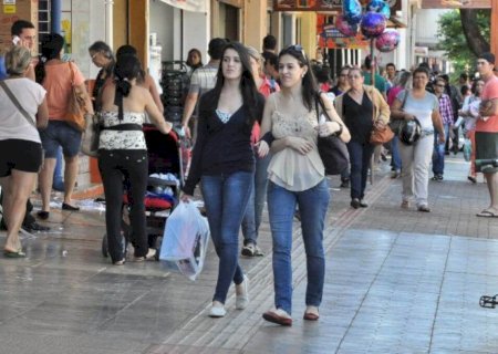O que abre e o que fecha no feriadão em Dourados?