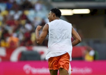 PA faz homenagem na camisa, e Diego deixa mensagem de confiança para Pelé: "Em oração"