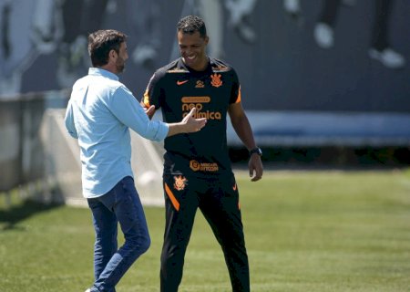 Corinthians vê dinheiro em caixa para contratar "novo Fausto Vera"