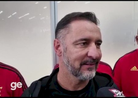 O primeiro dia de Vitor Pereira: 14 horas de Flamengo, treino intenso e papo com Gabigol