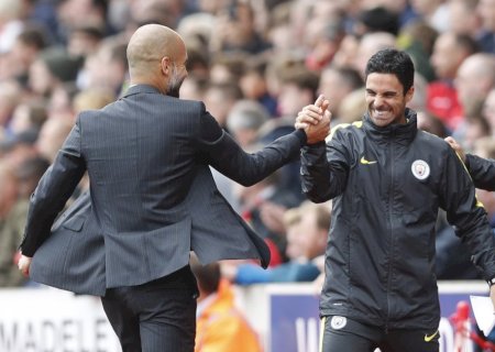 Guardiola cita paixão de Arteta pelo Arsenal e diz: "Se Barcelona me liga, eu vou"