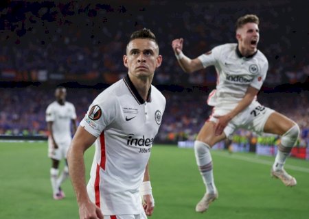 Inter faz consultas por Borré, ex-River, mas valores freiam investida