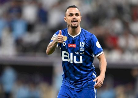 Com Michael e Cuéllar inscritos, Al Hilal embarca para o Mundial de Clubes