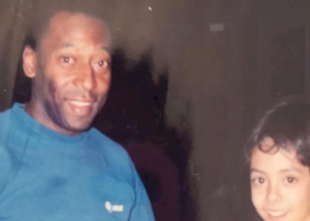 "O dia em que visitei Pelé": a redação de escola que levou um torcedor do Santos à casa do Rei