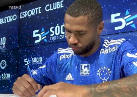 Wesley chega ao Cruzeiro como maior investimento de Ronaldo e promete retorno: "Eu nasci pronto"
