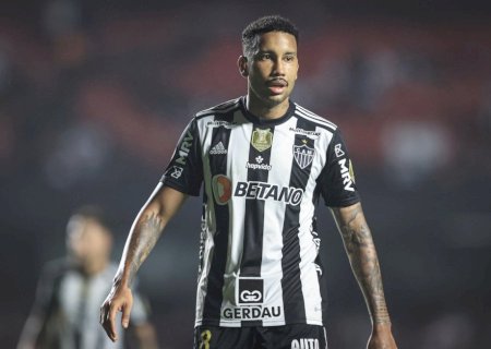 Vasco negocia a contratação do volante Jair, do Atlético-MG