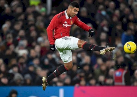 Técnico do Manchester United exalta Casemiro: "Não existem muitos jogadores com essa qualidade"
