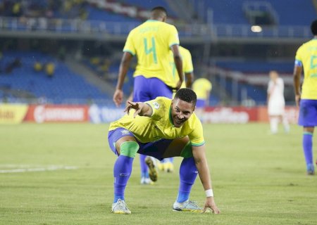 Elétrico e inspirado em Cristiano Ronaldo, Vitor Roque brilha pelo Brasil no Sul-Americano Sub-20