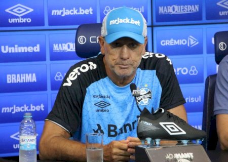 Renato pede calma ao torcedor do Grêmio e elogia Suárez: "Craque não te dá problemas"
