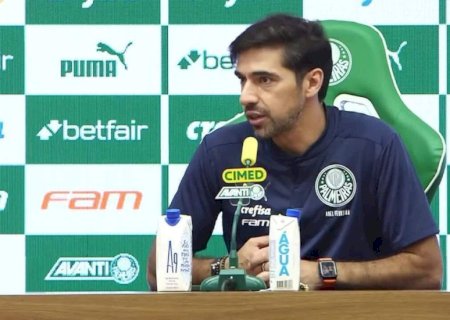 "Futebol é minha obsessão": Abel Ferreira reconhece excessos e se vê em evolução no Palmeiras