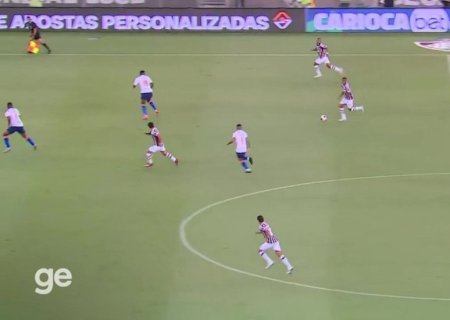 Cano faz três gols pelo Fluminense, e pede música da Shakira: "Muito feliz"