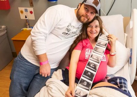 Casal tem quíntuplos raros após anos de infertilidade: “Deus me deixou ser mãe”