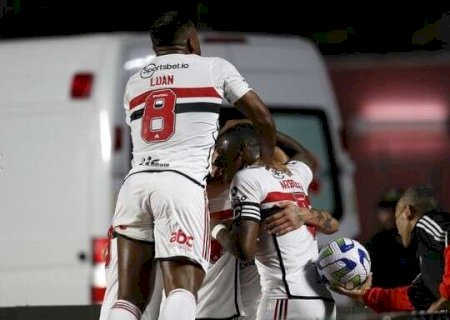 Na estreia de Dorival Júnior, São Paulo vence América-MG por 3 a 0