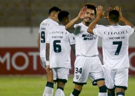 Fora de casa, Botafogo vence time peruano pela Sul-Americana