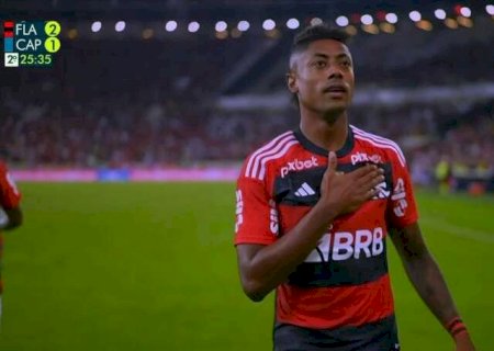De virada, Flamengo bate Athletico pela ida às quartas da Copa do Brasil