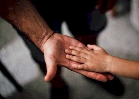Juiz atende a pedido de reconhecimento de paternidade socioafetiva