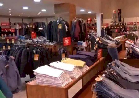 Dia dos Pais deve movimentar 41% a mais na economia de MS em 2023: R$ 360 milhões