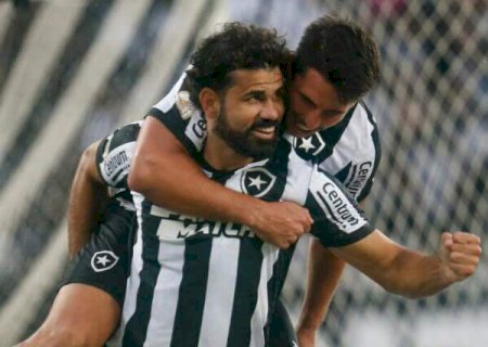 Botafogo mantém invencibilidade e vence Bahia por 3 a 0 no Brasileirão