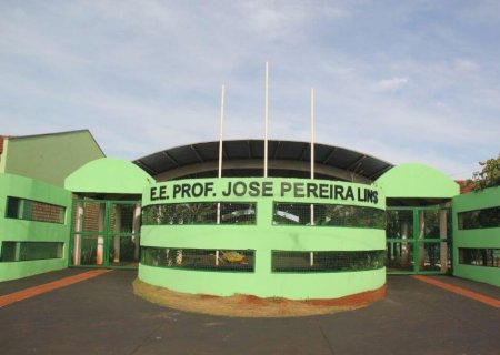 Governo estadual investe R$ 1,9 milhão para ampliar e construir passarela em escola de Dourados