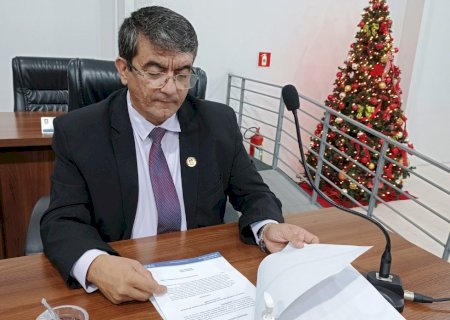 Juscelino Cabral diz que novo gerador  na UPA &eacute; preven&ccedil;&atilde;o para salvar vidas
