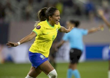 Seleção Brasileira feminina estreia com vitória na Copa Ouro