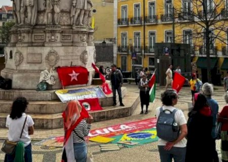 Ato do PT “pró-democracia” reúne 26 pessoas em Portugal