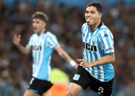 De virada, Racing vence Corinthians e se classifica a final da Sul-Americana