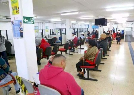 Janeiro vai come&ccedil;ar com 1.774 vagas de trabalho abertas na Capital