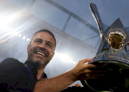 Técnico do Botafogo, Artur Jorge é indicado a melhor das Américas