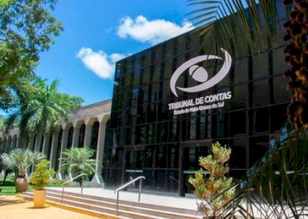 Conselheiros afastados do TCE/MS viram r&eacute;us por improbidade administrativa