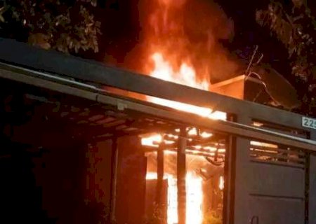 Curto-circuito em padr&atilde;o el&eacute;trico pode ter iniciado inc&ecirc;ndio em resid&ecirc;ncia