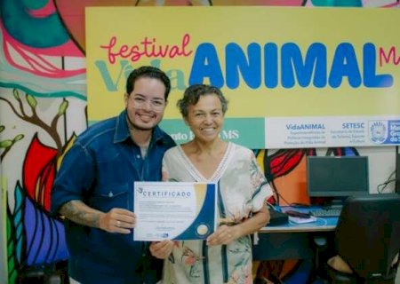 Governo come&ccedil;a a entregar Certifica&ccedil;&atilde;o Estadual de Protetores de Animais