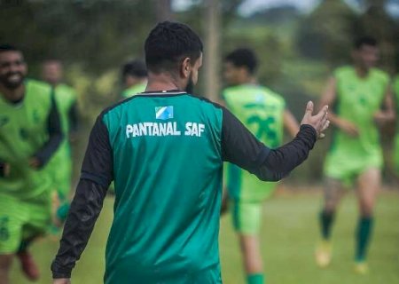 Com volante Jean, Pantanal anuncia 24 jogadores para o estadual 2025