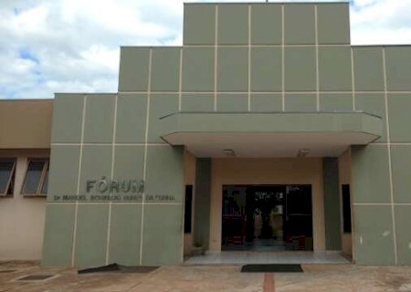 Ex-mulher de Conselheiro do TCE &eacute; condenada por atirar contra funcion&aacute;rio