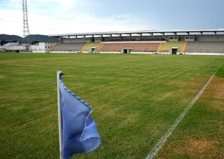 Com redu&ccedil;&atilde;o de mil lugares, est&aacute;dio do Corumbaense &eacute; liberado para o estadual