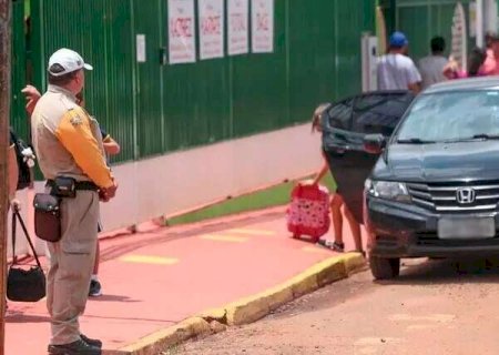 Detran ensina pais a n&atilde;o cometerem infra&ccedil;&otilde;es na volta &agrave;s aulas