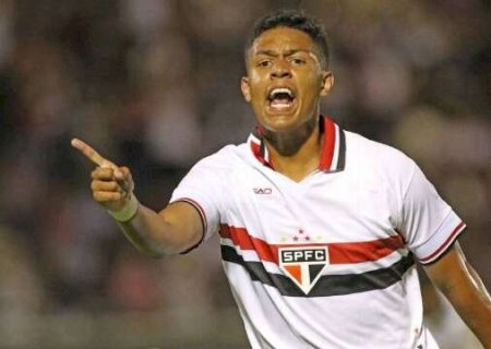 S&atilde;o Paulo &eacute; finalista da Copinha ap&oacute;s virada sobre o Crici&uacute;ma nos p&ecirc;naltis