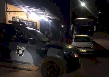 Pol&iacute;cia encontra 71 bolivianos em c&aacute;rcere, sem &aacute;gua e comida