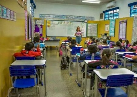 Prefeitura confirma adicional a 1,1 mil professores de Campo Grande