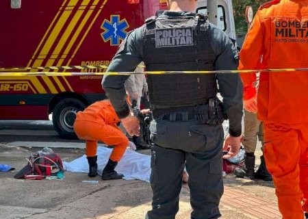 Briga termina com morto a facada em sem&aacute;foro
