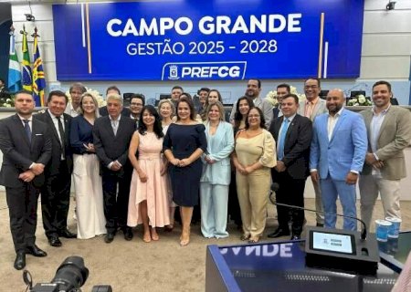 Conhe&ccedil;a os secret&aacute;rios empossados hoje pela prefeita Adriane Lopes