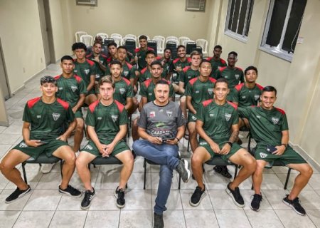 Copinha tem estreias de Fluminense, Santos e Oper&aacute;rio de Caarap&oacute;