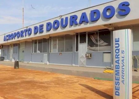 Fechado h&aacute; quase 4 anos, aeroporto vai ser investigado por atraso em obras