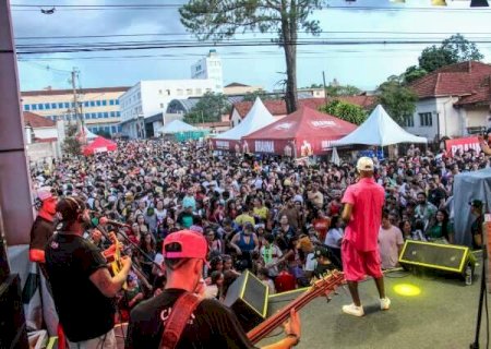 Entenda porque todo ano o Carnaval muda de data e veja programa&ccedil;&atilde;o